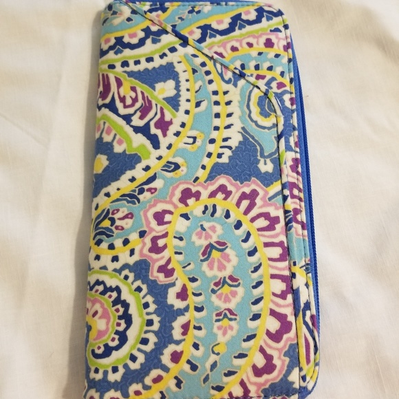 Vera Bradley Handbags - Vera Bradley Capri Blue travel organizer/wallet